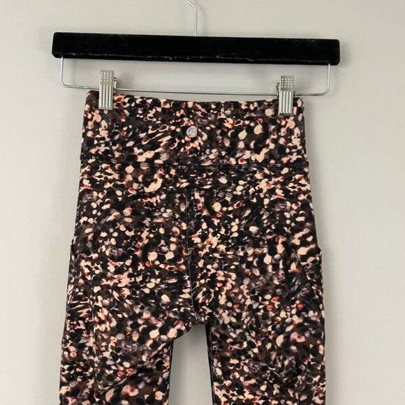Lululemon Invigorate High-Rise Crop 23" Motion Flux Multi Leggings Size 2 - Picture 8 of 8